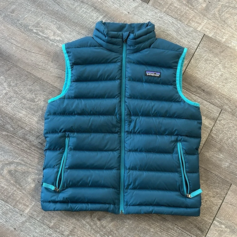Patagonia Kids Boys Girls Teal  Down Quilted Sweater Puffer Vest Sz M 10